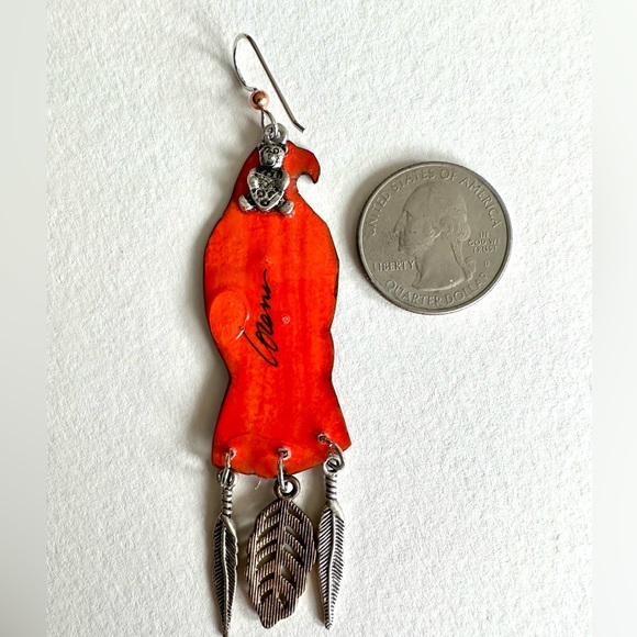 Designed and handpainted red tail hawk earrings OOAK eagle bird of prey feathers - Picture 5 of 5